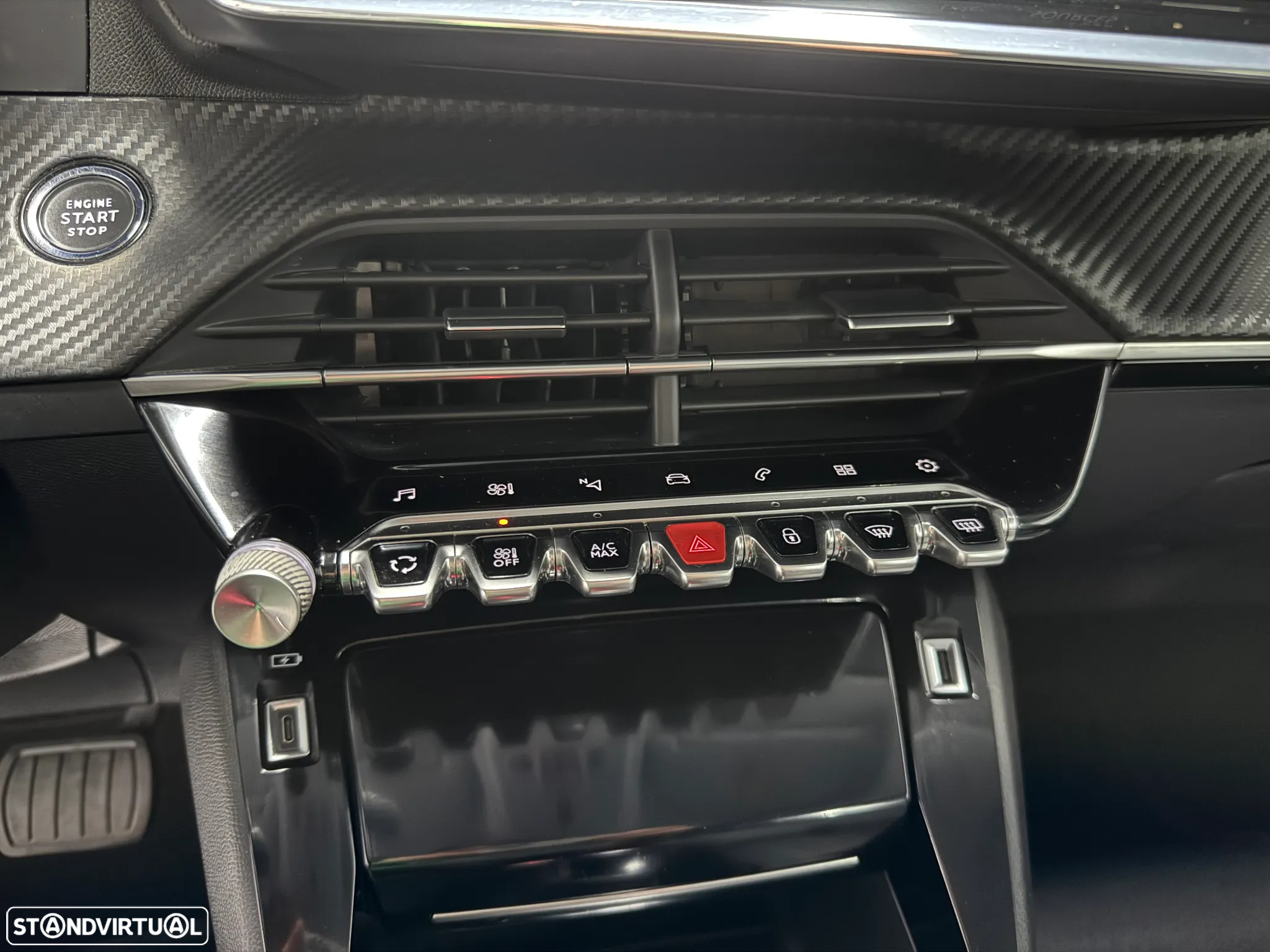Peugeot 208 1.2 PureTech Allure EAT8 - 18