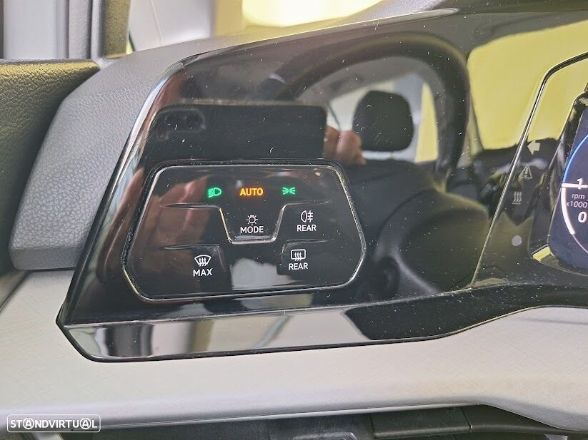 VW Golf 1.0 TSI Life - 5