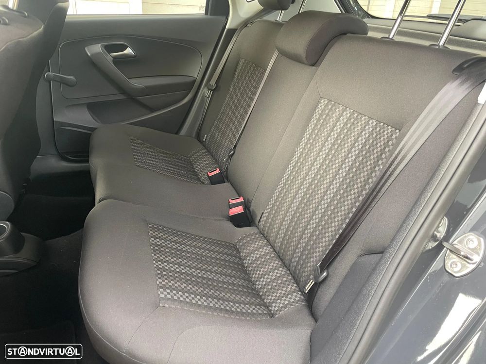 VW Polo 1.0 Confortline - 15