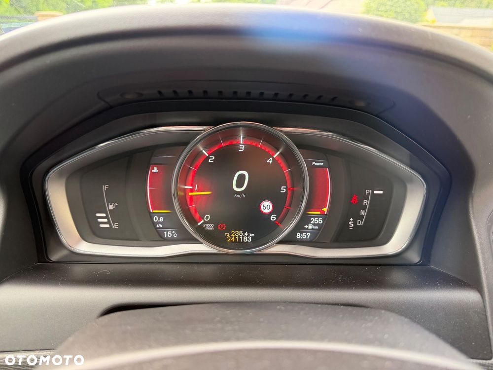 Volvo XC 60 D4 Drive-E R-Design Momentum - 27