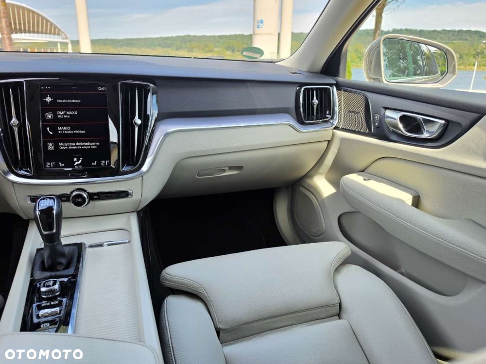 Volvo V60 - 28
