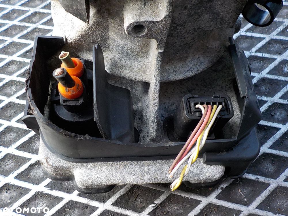 PEUGEOT 308 1.4 VTI POMPA WSPOMAGANIA 9684979180 - 4