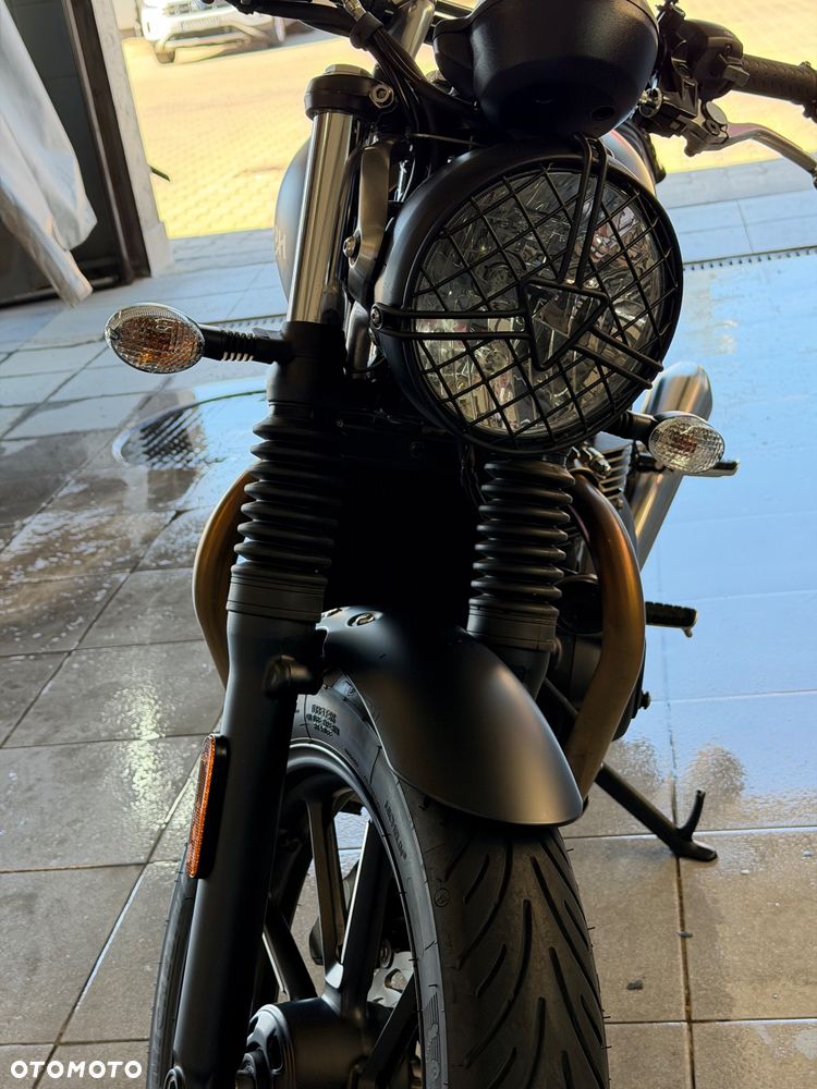 Triumph Speed Twin - 14