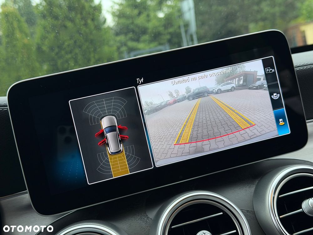 Mercedes-Benz Klasa C 220 d 9G-TRONIC AMG Line - 26