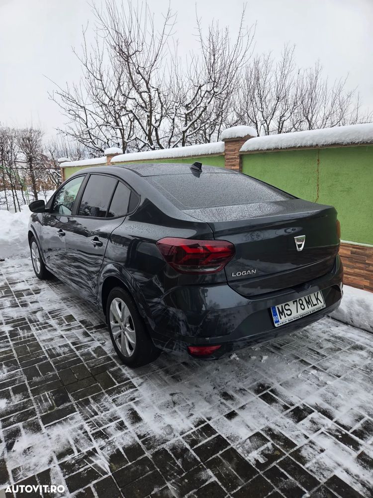 Dacia Logan - 1