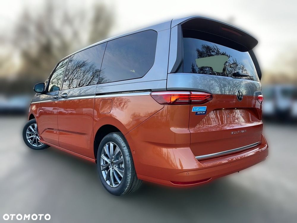Volkswagen Multivan - 9