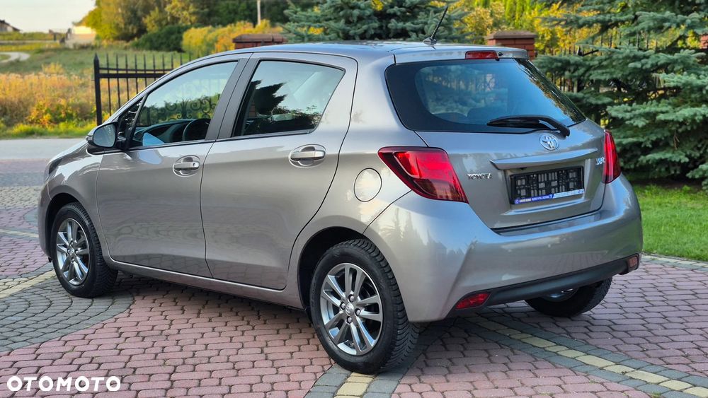 Toyota Yaris 1.33 VVT-i Life - 30