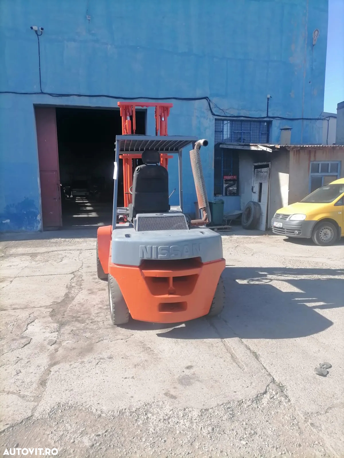 Nissan YGF03A40TU - 4