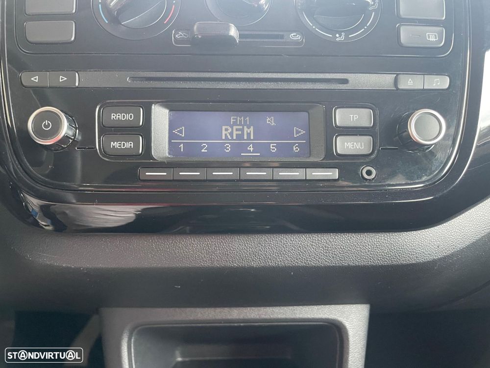 VW Up! 1.0 BlueMotion Move - 17