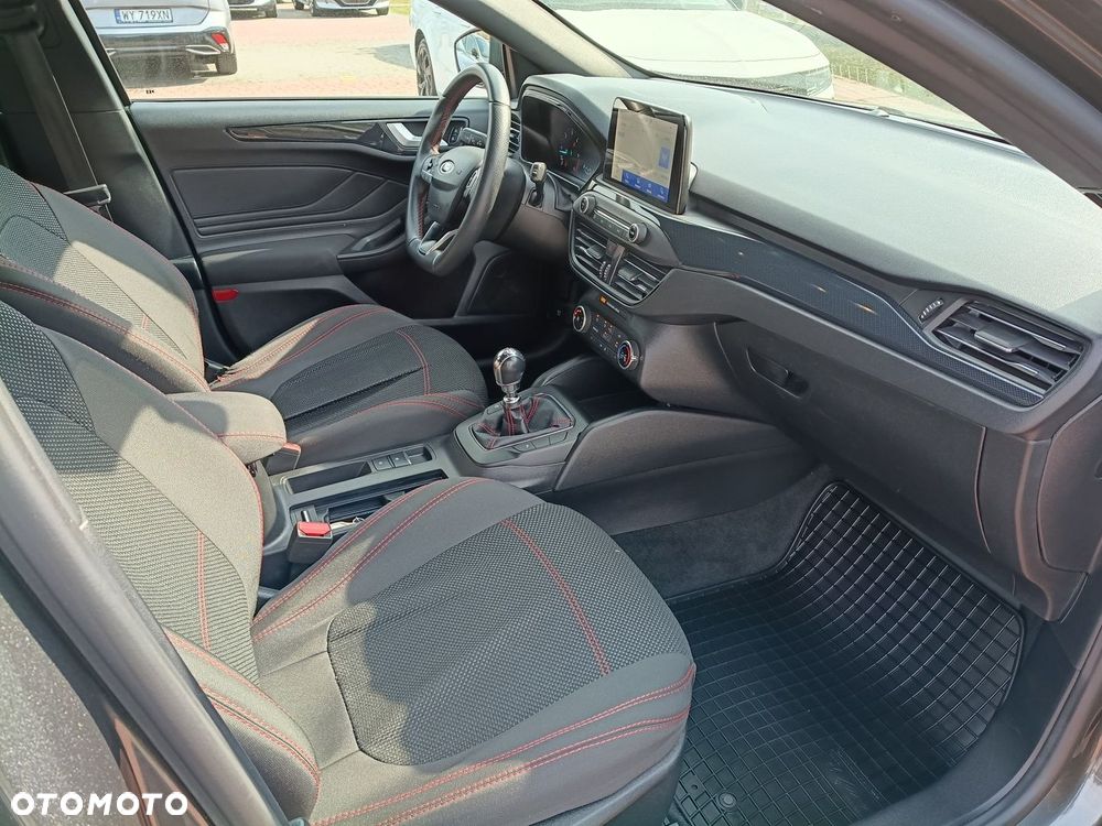 Ford Focus 1.5 TDCi Titanium - 12