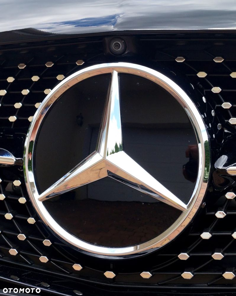 Mercedes-Benz Klasa C 250 d 4Matic 9G-TRONIC AMG Line - 21