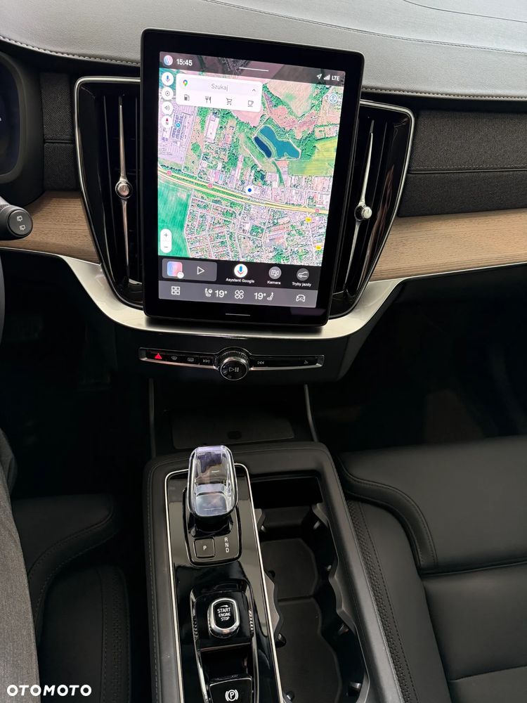 Volvo XC 90 B5 B AWD Plus Bright - 19