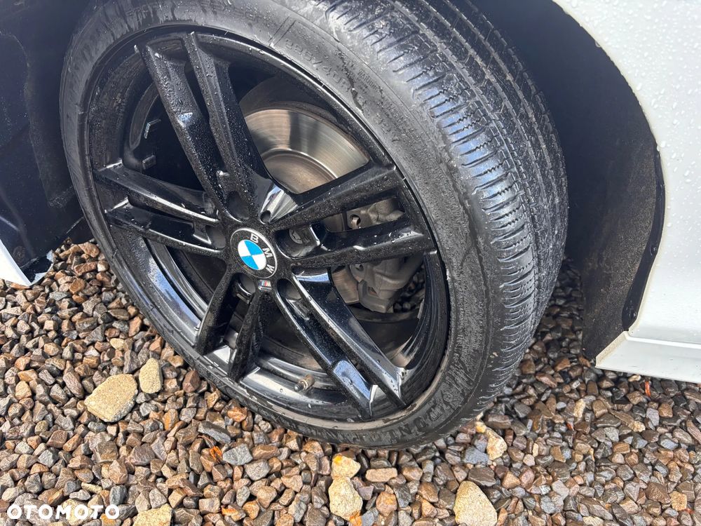 BMW Seria 1 118d Edition M Sport Shadow - 12