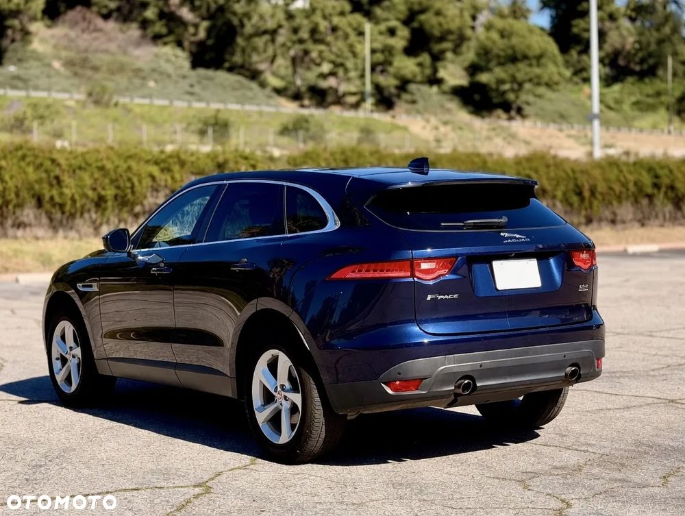 Jaguar F-Pace 2.0 i4P AWD R-Sport - 6