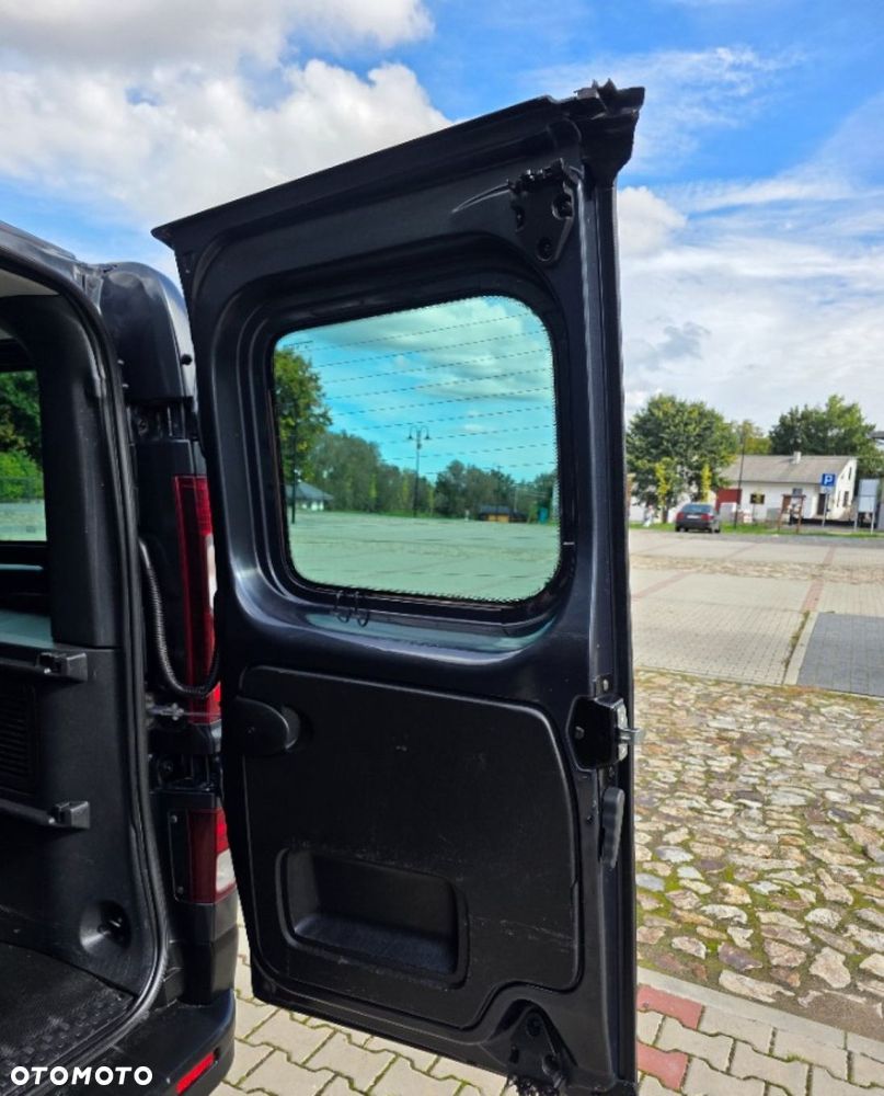 Renault Trafic - 36