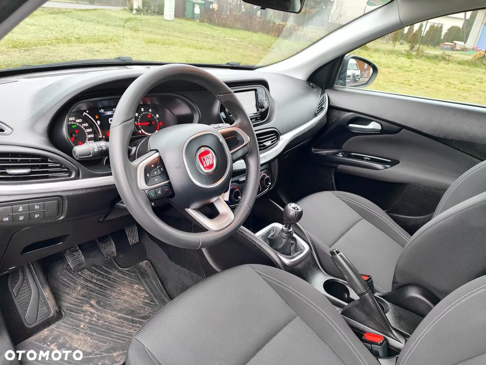Fiat Tipo 1.4 T-Jet Easy - 6