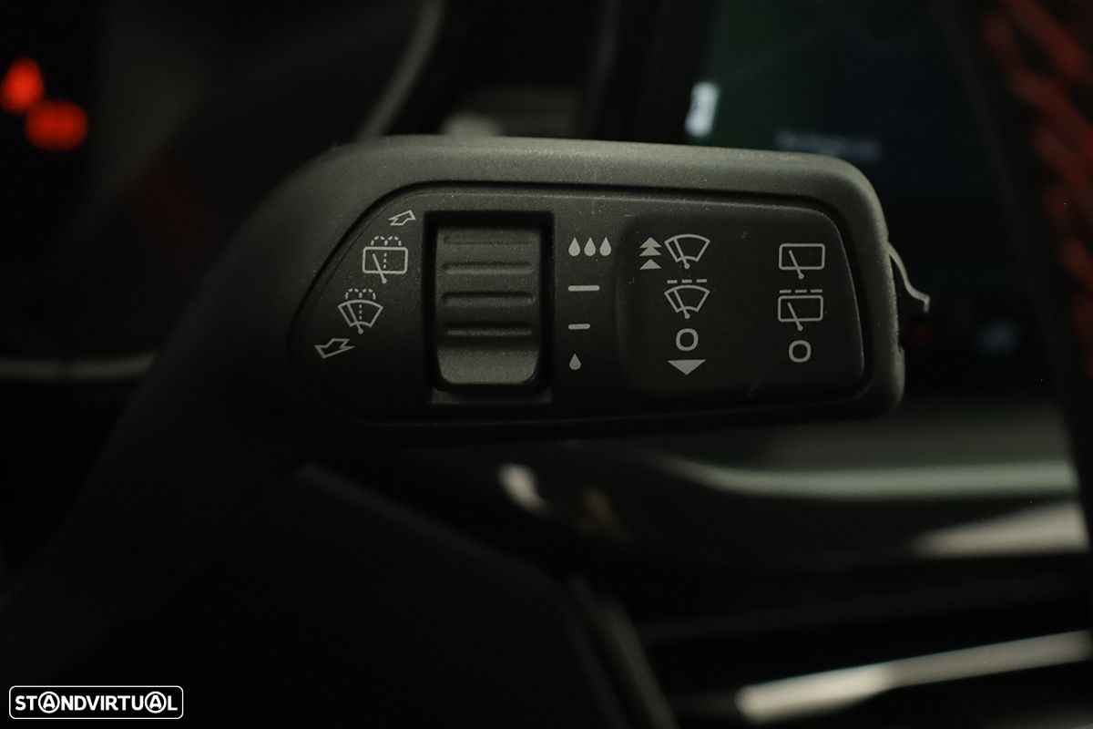 Ford Focus - 18