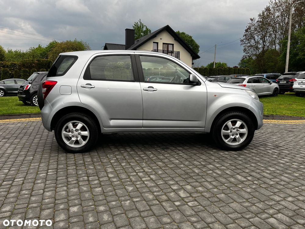 Daihatsu Terios - 2