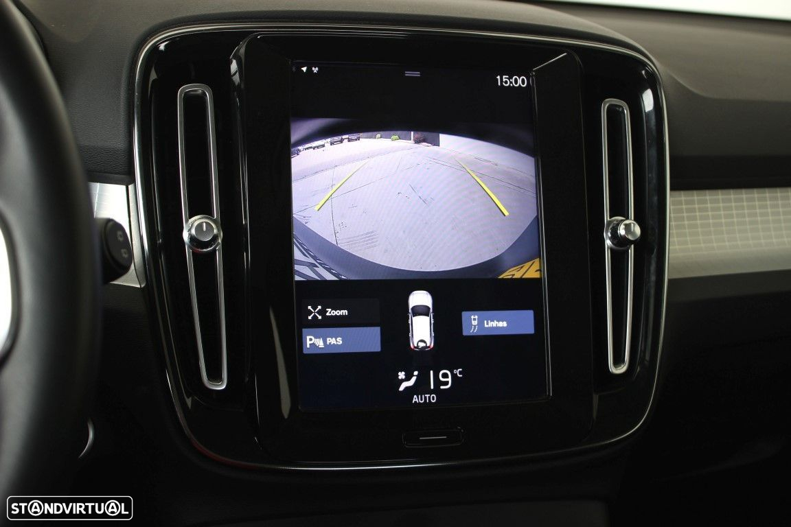 Volvo XC 40 2.0 D3 Momentum - 40