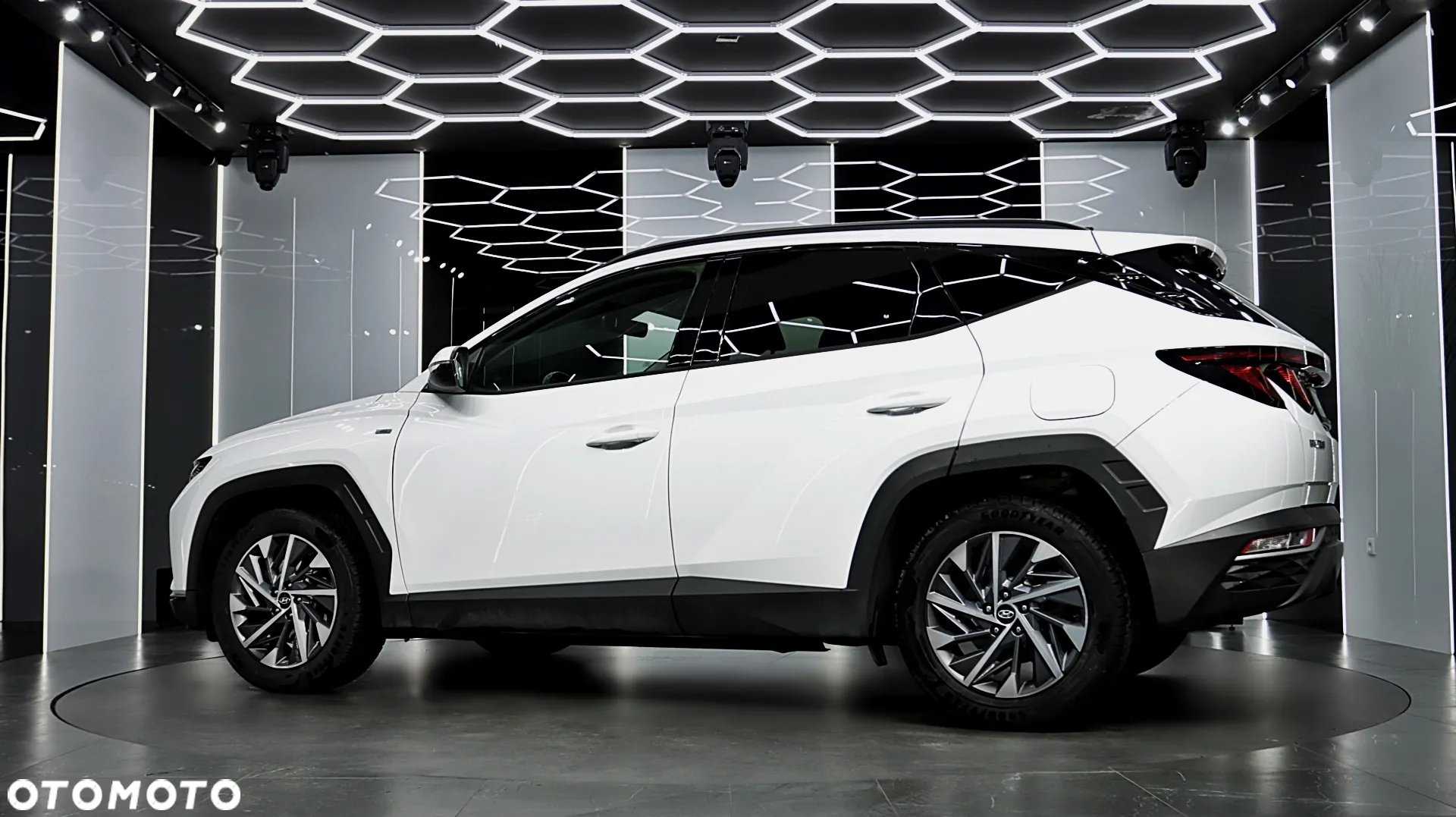 Hyundai Tucson 1.6 T-GDi 48V-Hybrid 4WD DCT Prime - 4