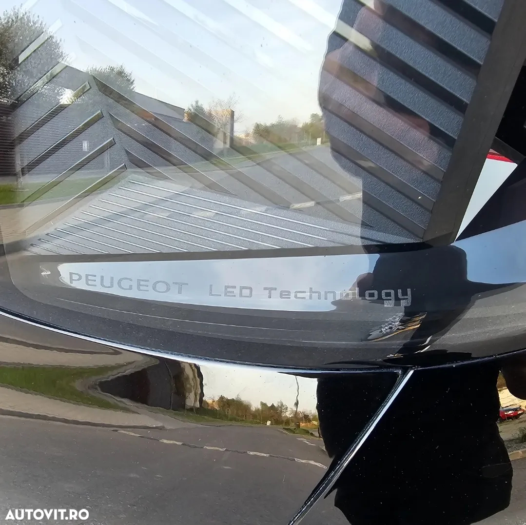 Peugeot 5008 1.5L BlueHDI EAT8 S&S Allure Pack - 14