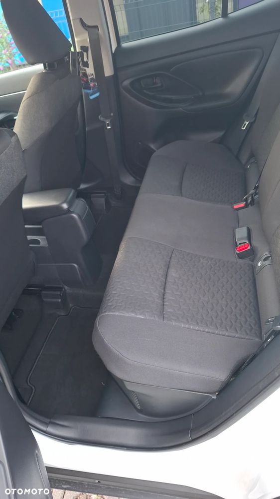 Toyota Yaris Hybrid 1.5 Comfort - 8