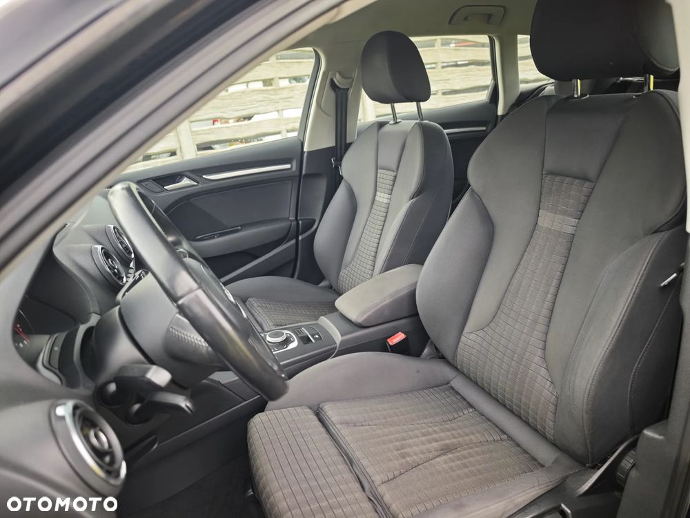 Audi A3 Sportback 2.0 TDI sport - 24