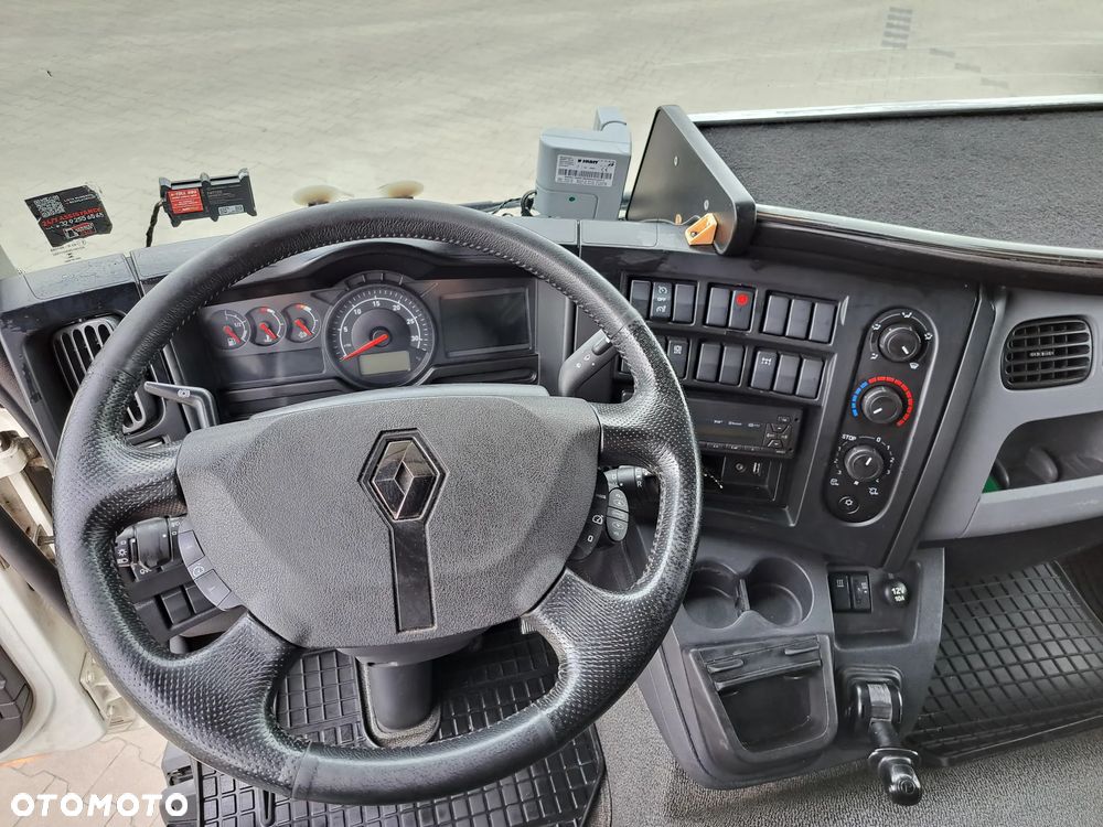 Renault D12 - 11
