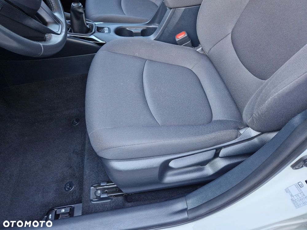 Toyota Corolla 1.5 Comfort - 23