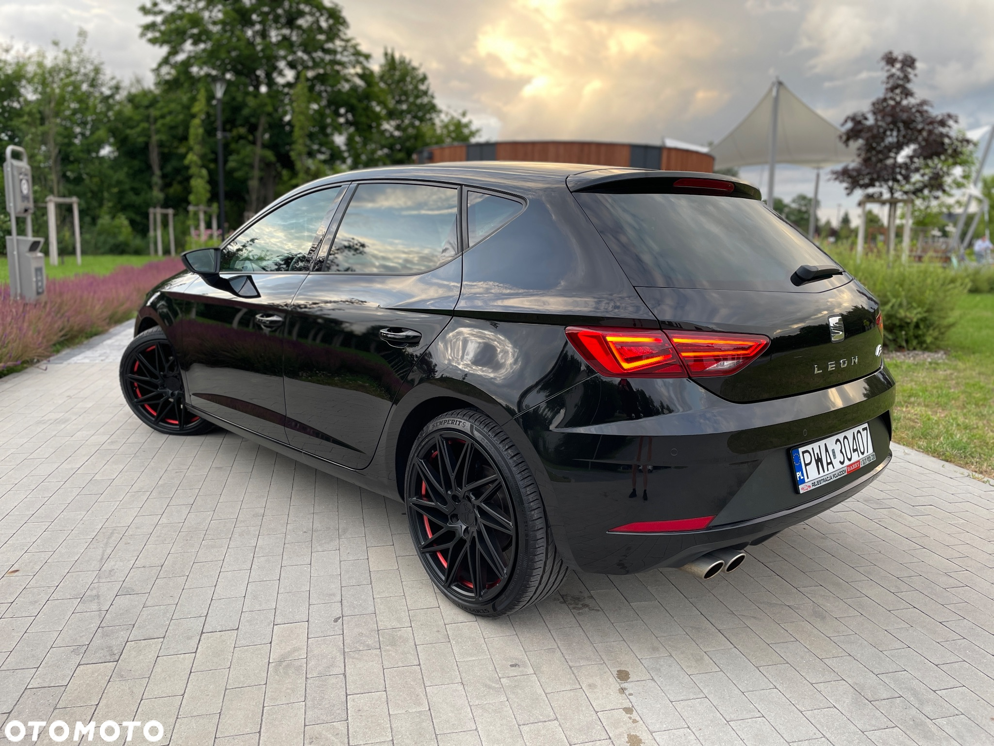 Seat Leon 1.5 EcoTSI Evo FR Black S&S DSG - 9