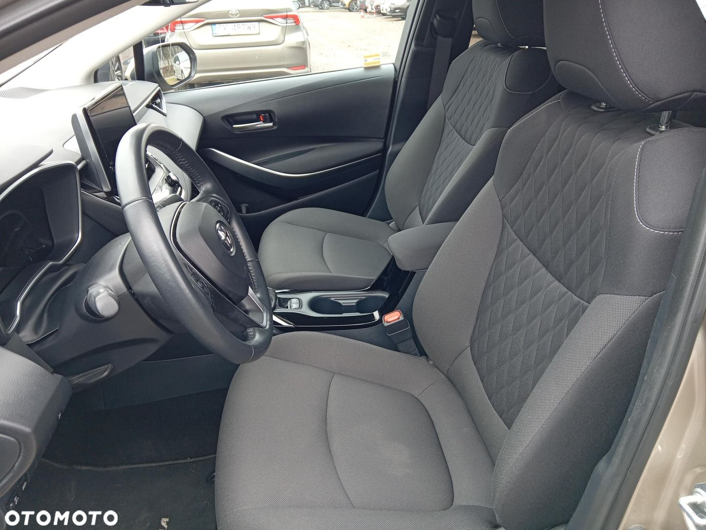 Toyota Corolla - 14