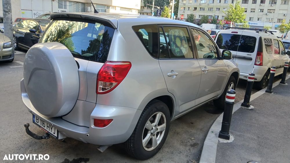 Toyota RAV4 2.2 D-4D 4x4 Travel - 5