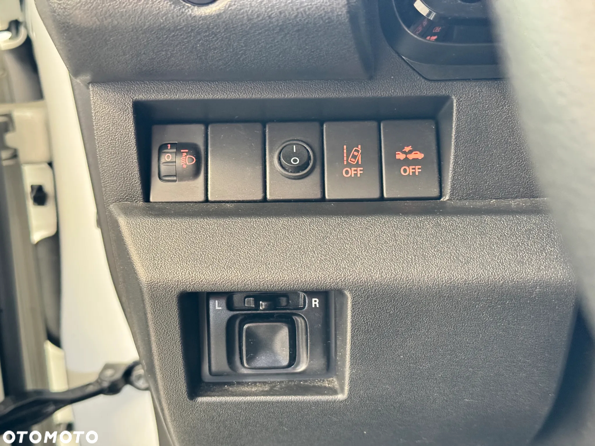 Suzuki Jimny 1.5 Elegance - 12