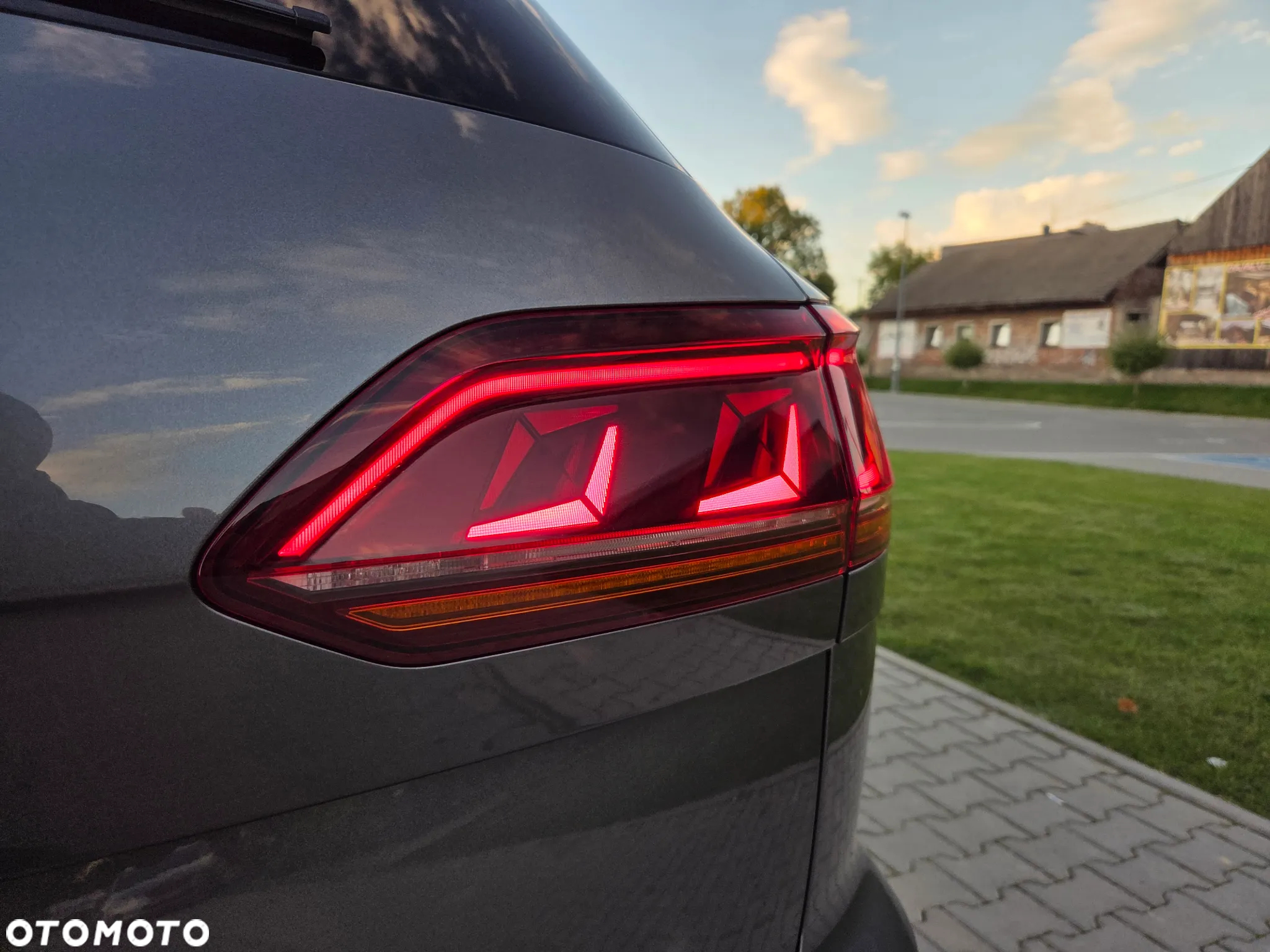 Volkswagen Touareg 3.0 V6 TFSI 4Motion R-Line - 13