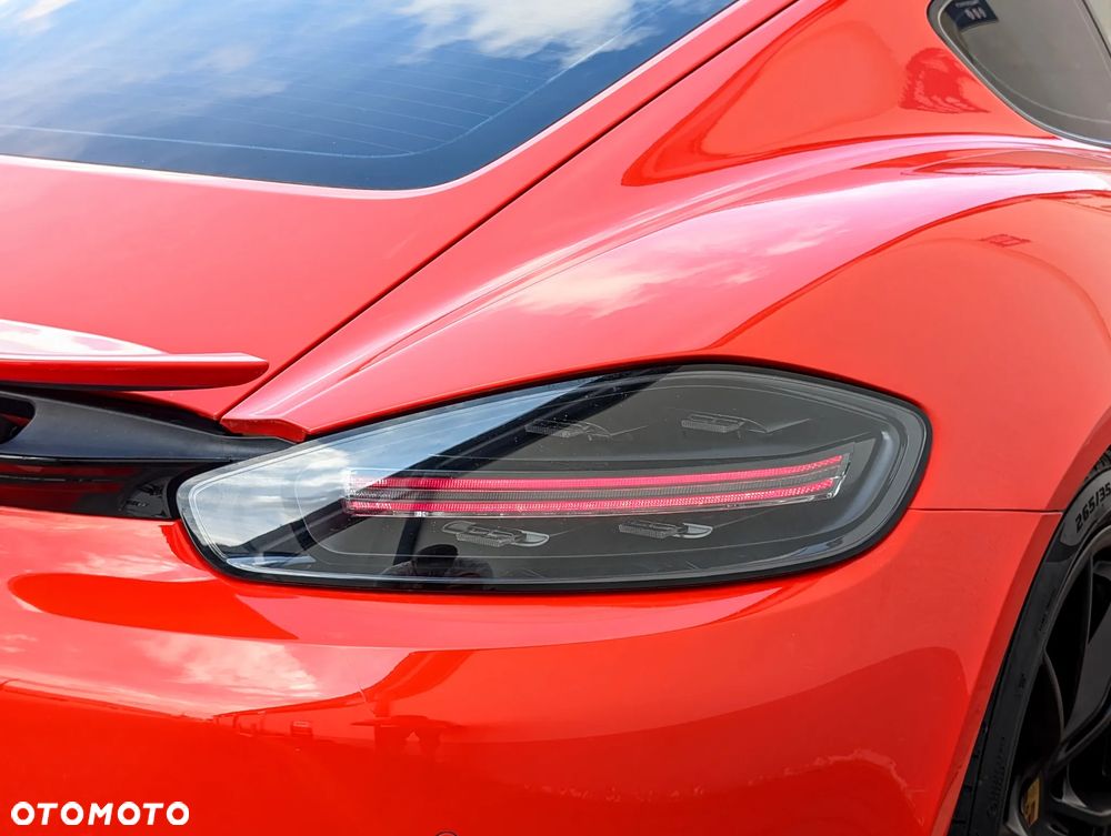 Porsche 718 Cayman T PDK - 18