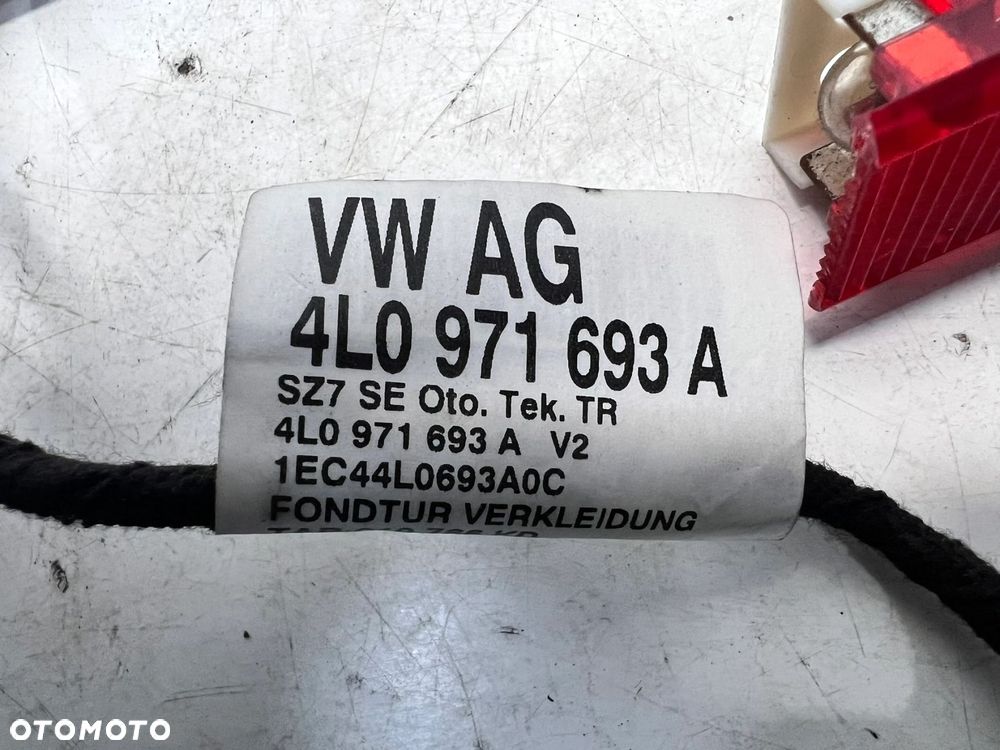 WIĄZKA BOCZKA DRZWI LEWY LUB PRAWY TYŁ AUDI Q7 4L0971693A - 4
