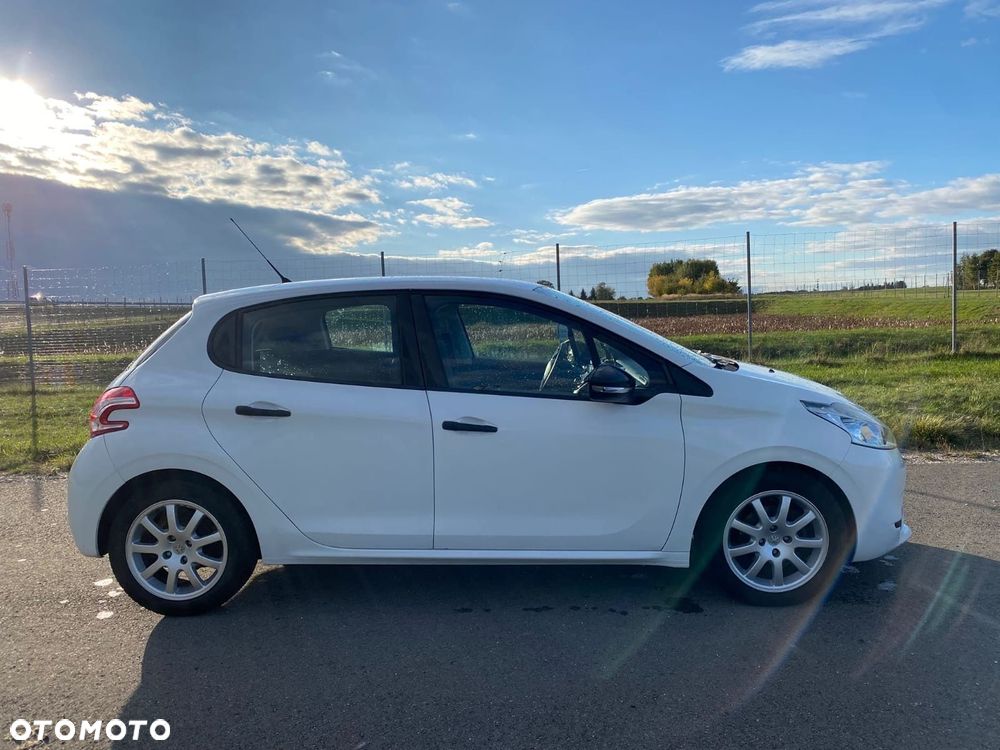 Peugeot 208 1.6 e-HDi Active STT - 6