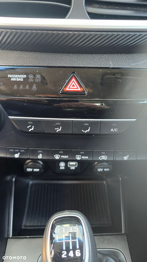 Hyundai Tucson 1.6 GDI BlueDrive TourdePologne 2WD - 21