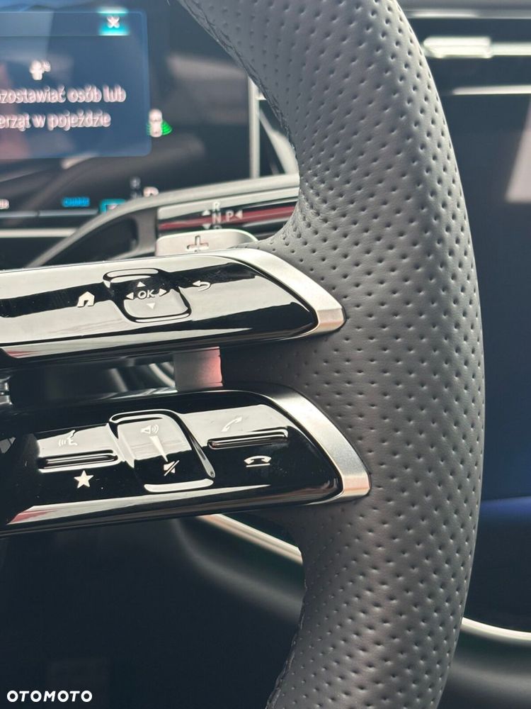 Mercedes-Benz Klasa E - 12