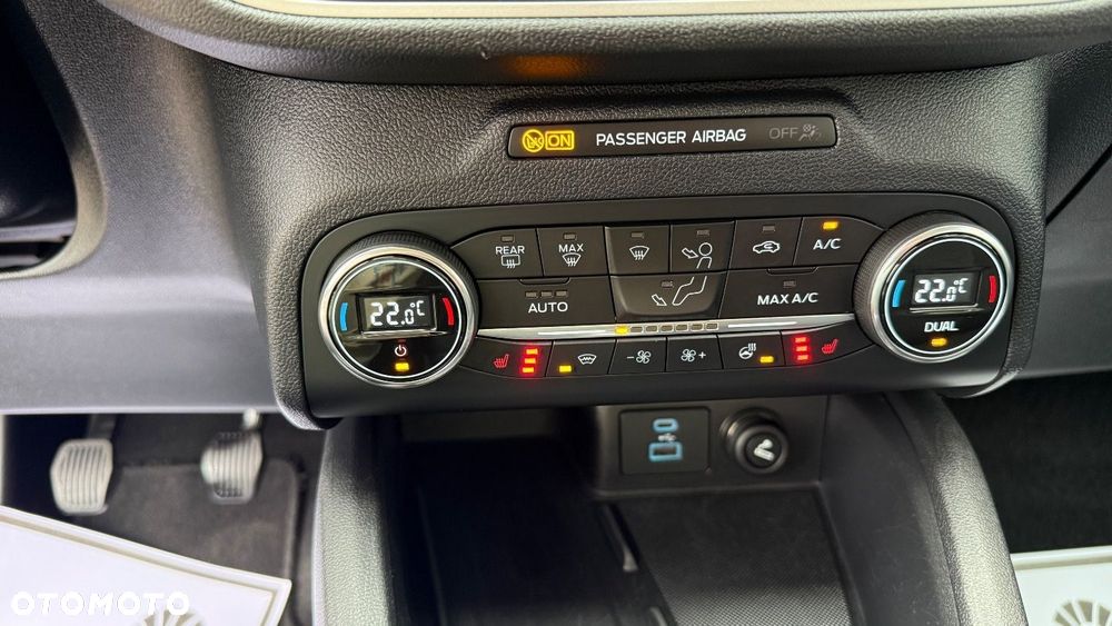 Ford Kuga - 29