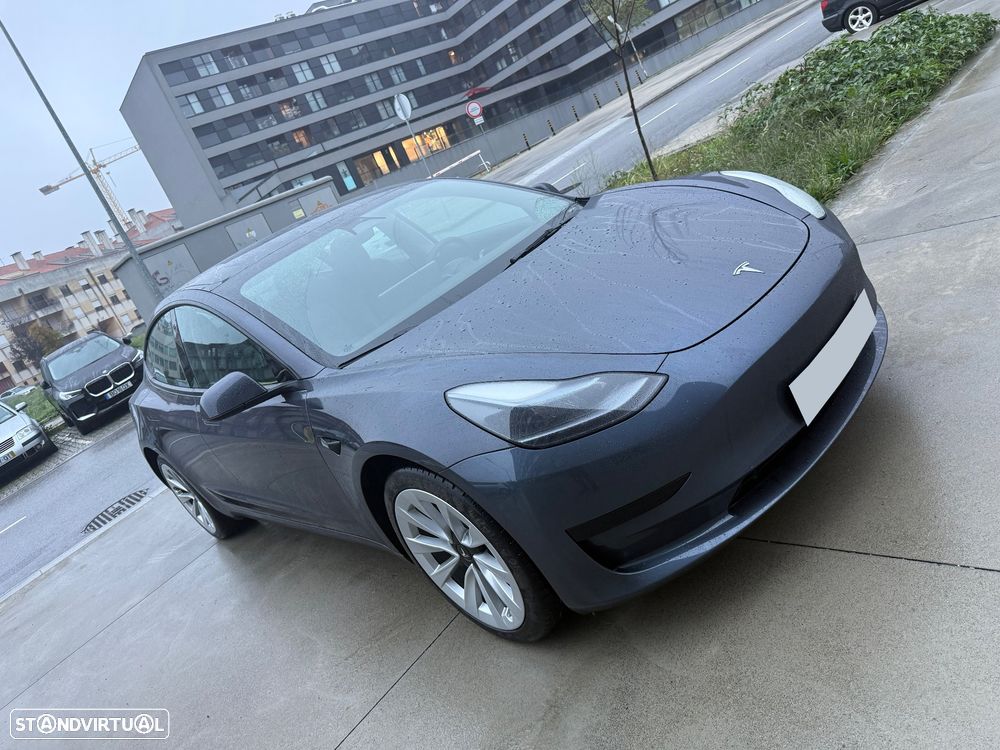 Tesla Model 3 RWD - 3