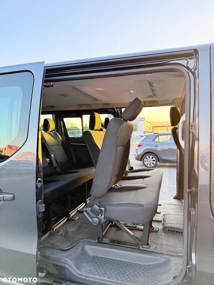Renault Trafic - 21