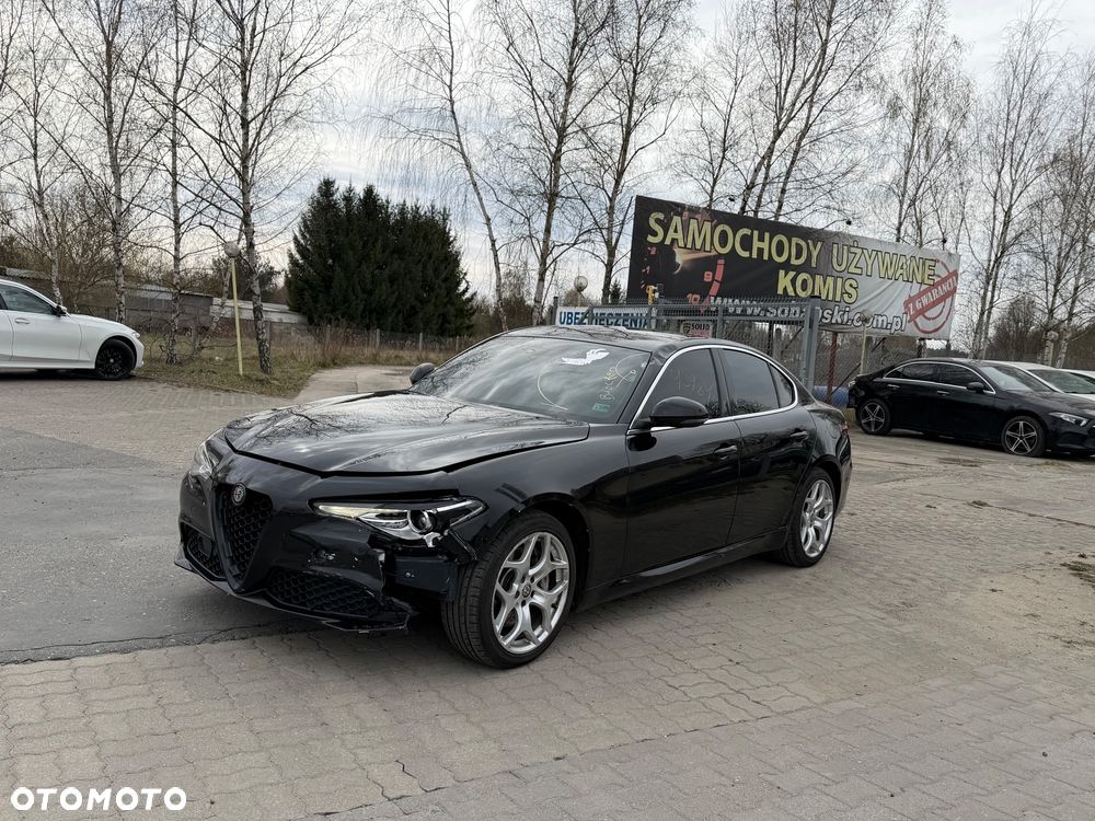 Alfa Romeo Giulia - 6