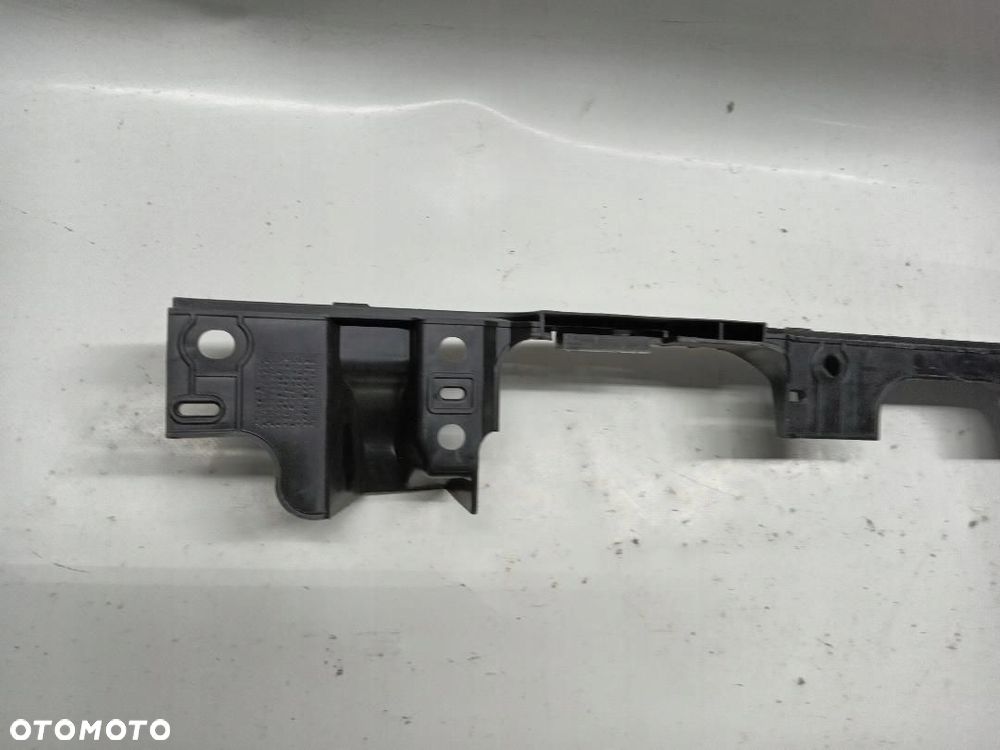 ŚLIZG MOCOWANIE ŚRODKOWE ZDERZAKA TYŁ TYLNY VW - 5