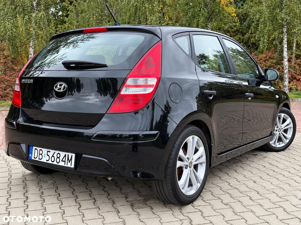Hyundai i30 i30cw 1.4 Comfort - 25