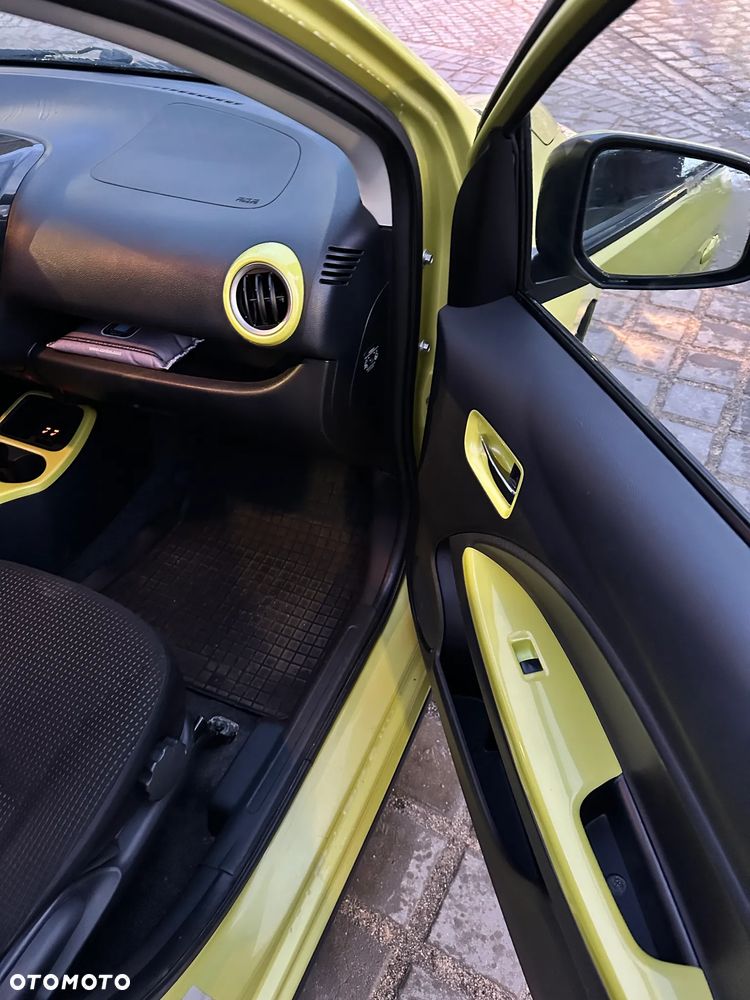 Mitsubishi Space Star 1.2 Intense - 10