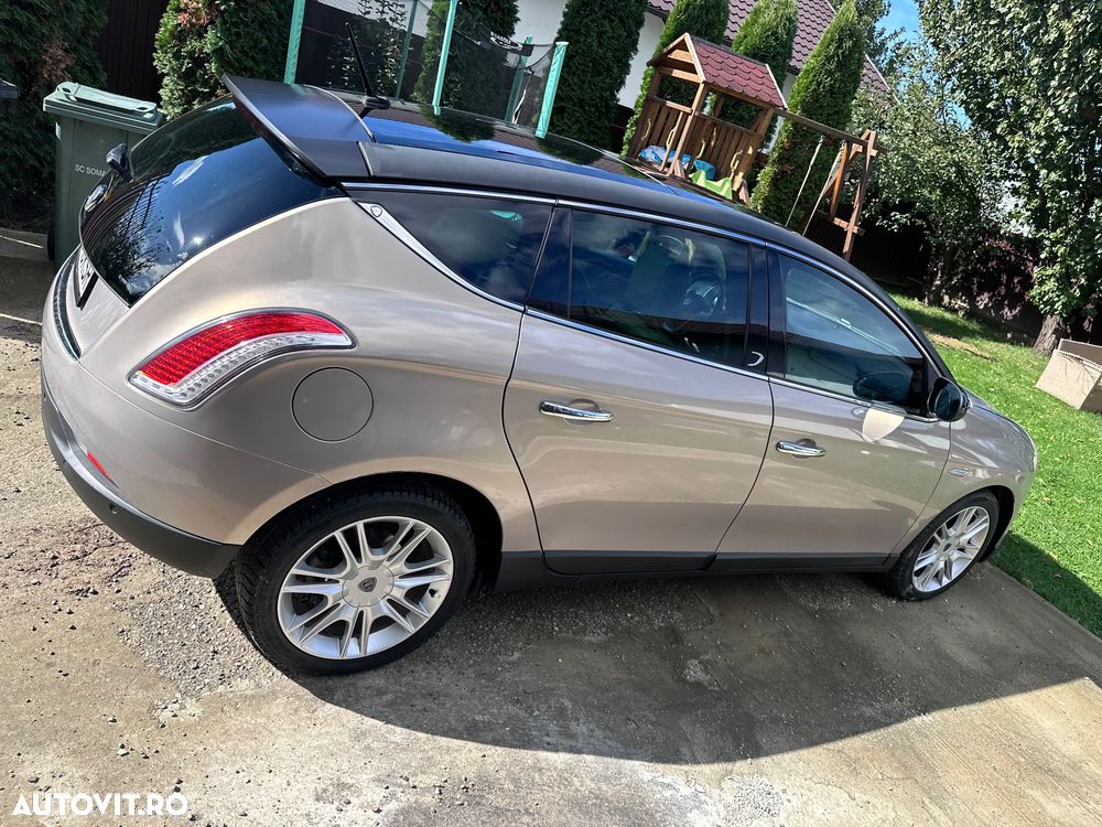Lancia Delta 1.6 MultiJet Aut. Oro - 16