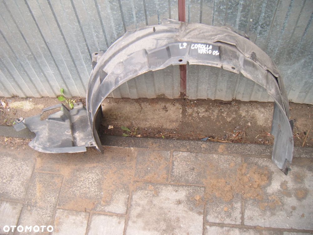 toyota corolla verso 05r  nadkole lewy przód - 1
