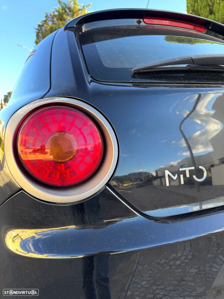 Alfa Romeo MiTo 1.3 JTD Distinctive S&S - 11