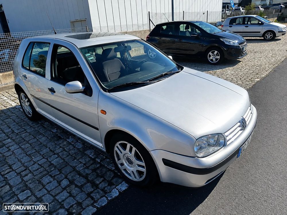 VW Golf 1.4i Confortline - 4